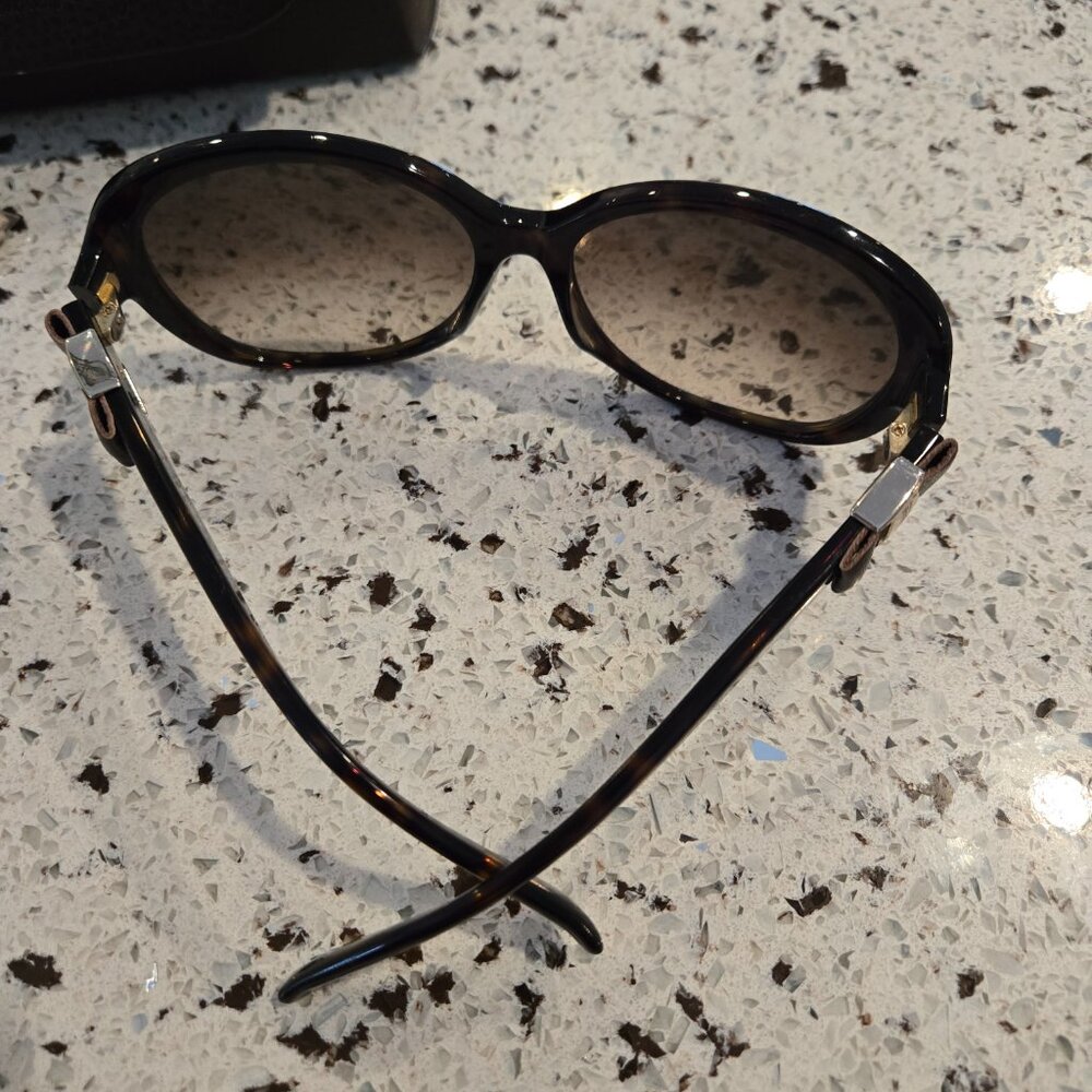 Salvatore Ferragamo Women’s Sunglasses – SF658SL 214 135 – New - Picture 6 of 15